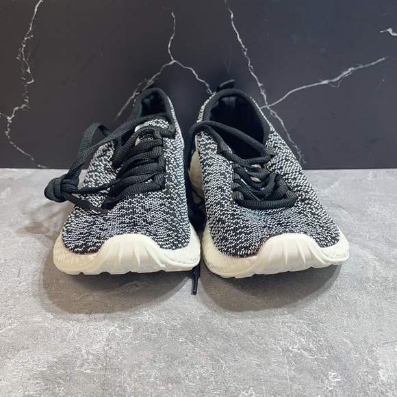 Tiosebon Knitted Running Shoes Black Size 7.5m - Picture 2 of 9